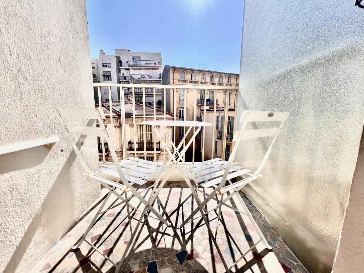 Aparthotel Riviera - Nice Carre D'Or - Large Studio Ac Terrasse - Tres Calme - Balcon Berlioz 2 Ngoại thất bức ảnh